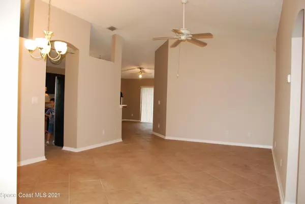 Melbourne, FL 32940,720 Wickham Lakes DR