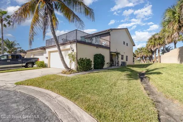 Satellite Beach, FL 32937,106 S Seawind DR #31