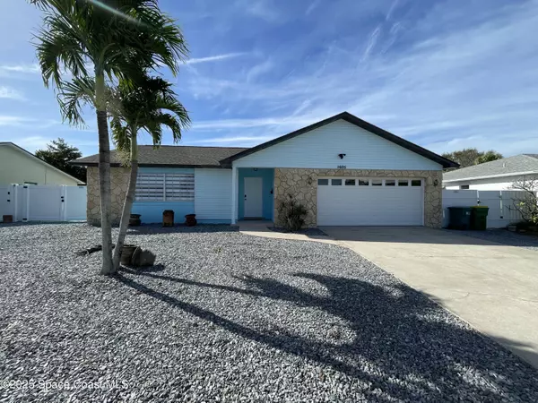 1695 N Banana River Drive DR, Merritt Island, FL 32952