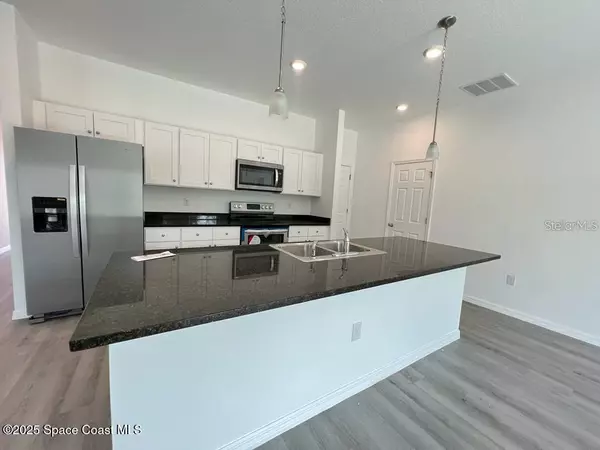 Palm Bay, FL 32908,407 Treemont AVE SW