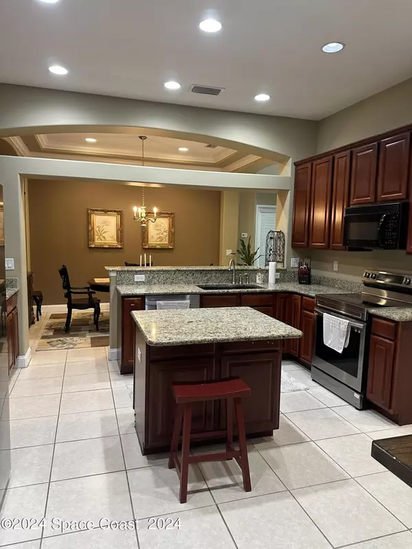 Cape Canaveral, FL 32920,8667 Villanova DR #503