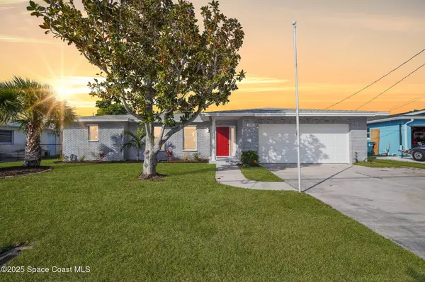 1390 Island DR, Merritt Island, FL 32952