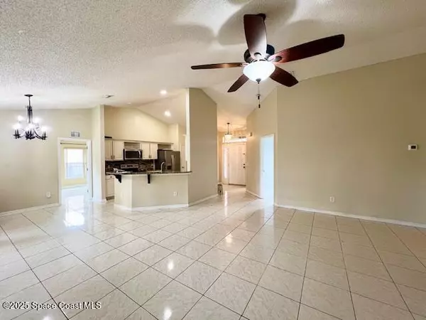 Palm Bay, FL 32907,309 Emerson DR NW