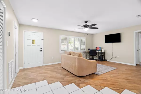 Palm Bay, FL 32909,999 Emerald RD SE