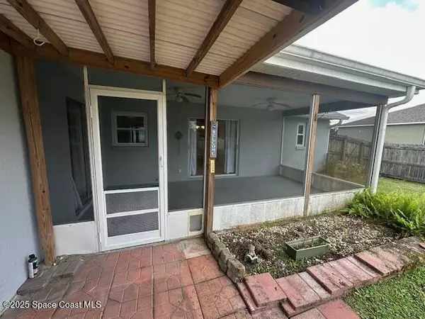 Palm Bay, FL 32909,561 Sherman ST SE