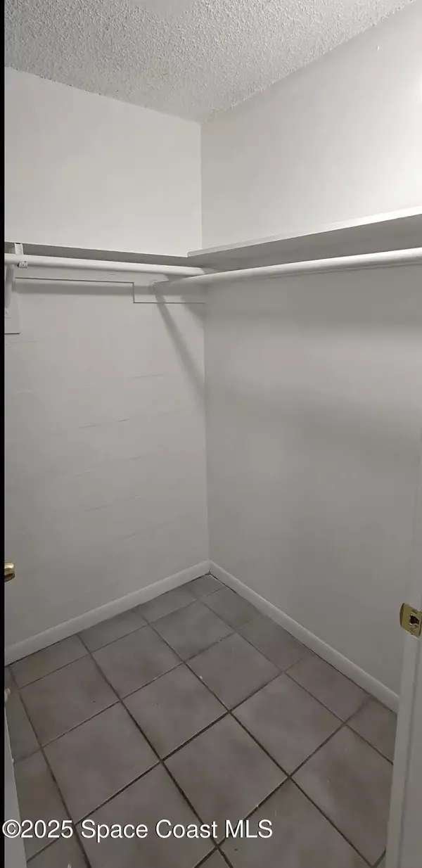 Cocoa, FL 32922,1713 Dixon BLVD #158