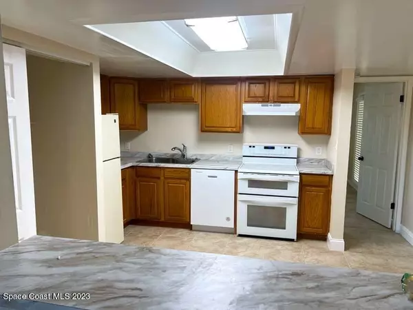 Rockledge, FL 32955,1515 Huntington LN #324