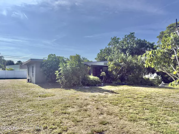 221 E 1st AVE E, Indialantic, FL 32903