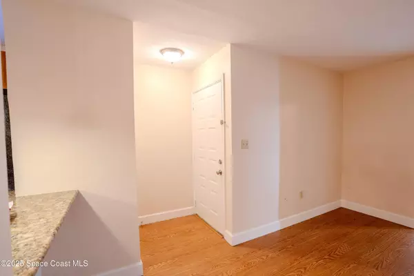 Merritt Island, FL 32952,225 S Tropical TRL #311