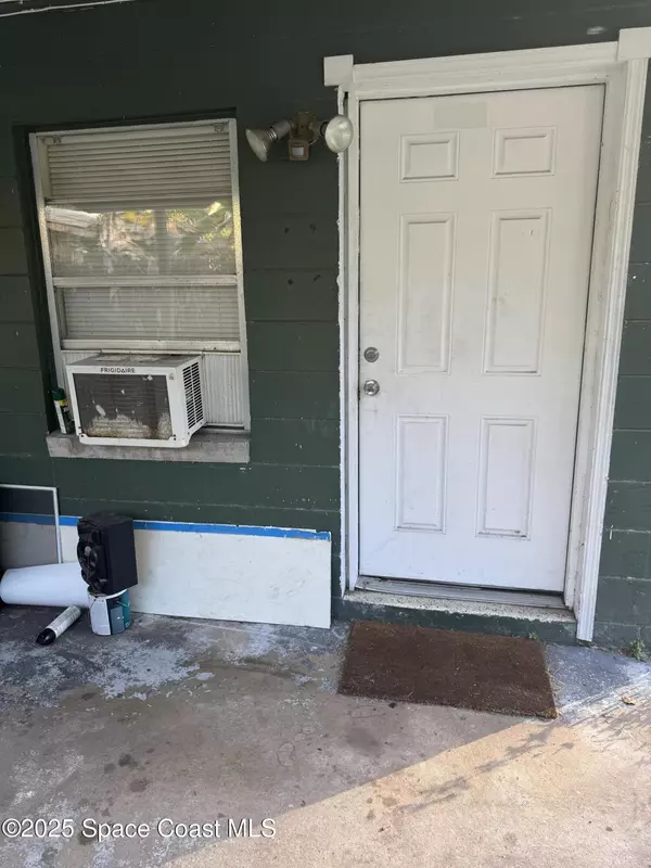 Cocoa, FL 32922,358 Palm Ave AVE