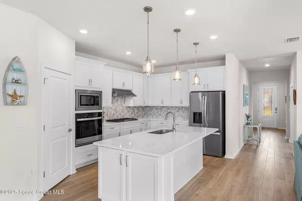 Melbourne, FL 32940,8870 Shoreline AVE