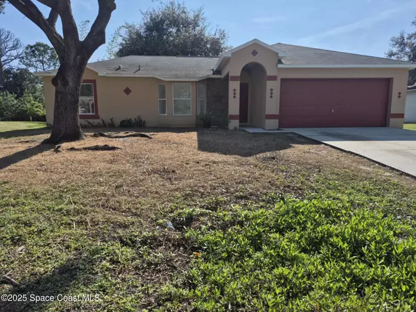 1042 SE Lava ST SE, Palm Bay, FL 32909