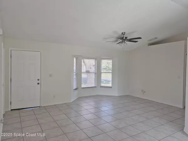 Palm Bay, FL 32909,1042 SE Lava ST SE