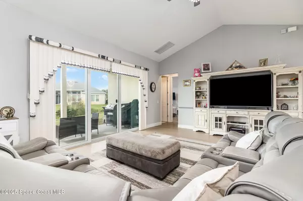 Titusville, FL 32796,1923 Crossbill DR