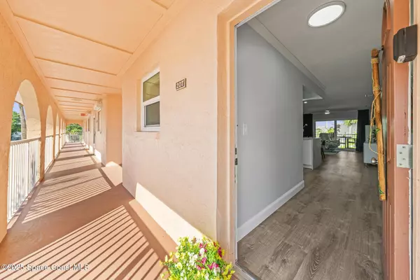 Cape Canaveral, FL 32920,8000 Ridgewood AVE #207