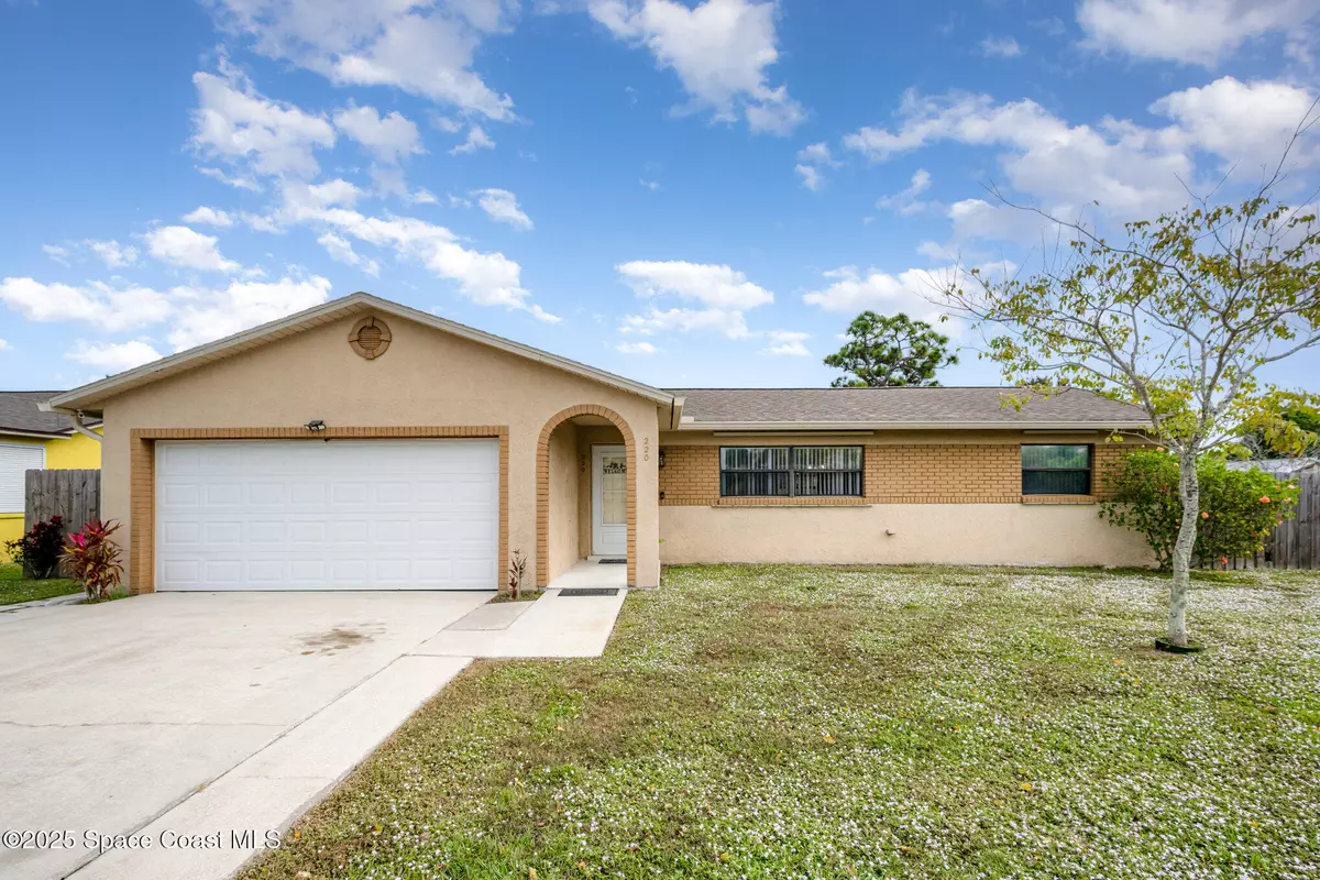 Melbourne, FL 32901,220 Cinnamon Lake CIR