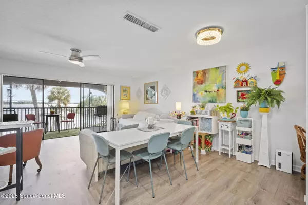 Cocoa, FL 32922,55 Riverside DR #204