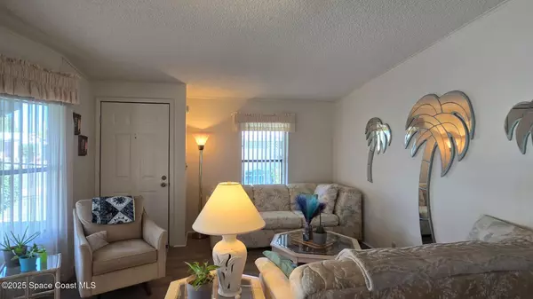 Barefoot Bay, FL 32976,927 Yew ST