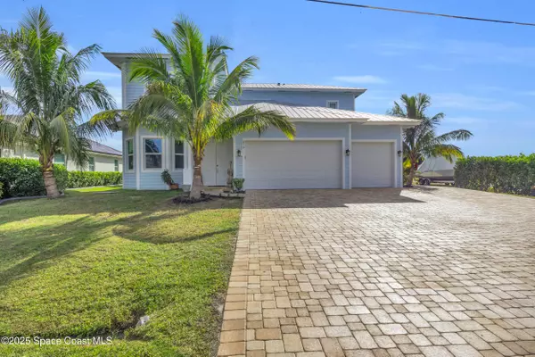 379 SW South Quick CIR, Port St. Lucie, FL 34953