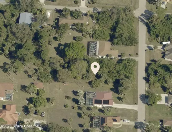 Lehigh Acres, FL 33972,619 Hamilton AVE