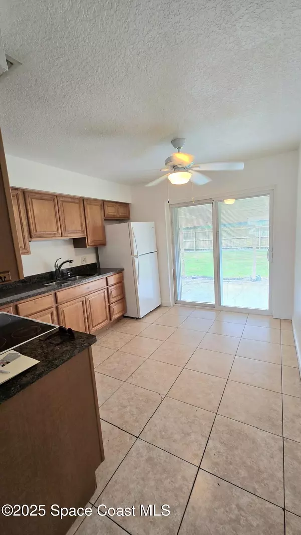 Satellite Beach, FL 32937,535 Lee AVE #A