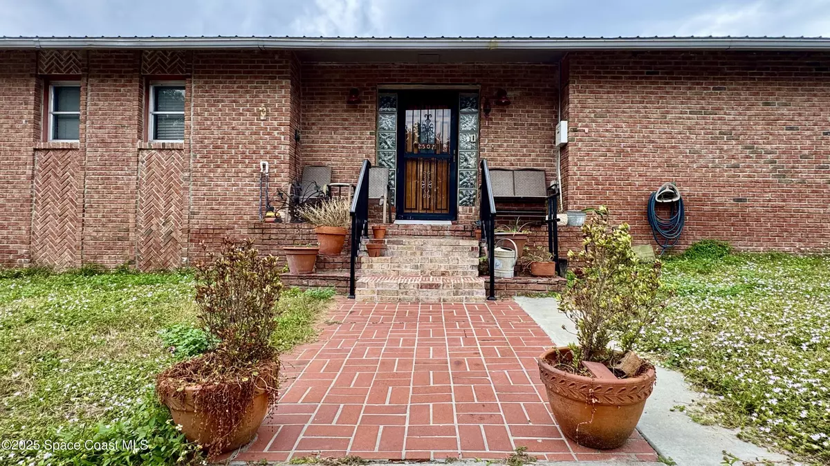 Cocoa, FL 32922,2507 Meridian AVE