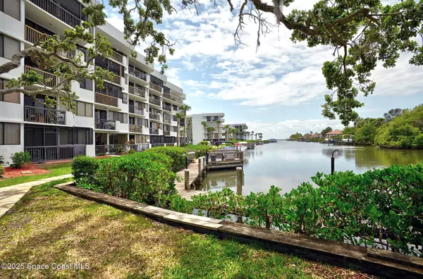 Cape Canaveral, FL 32920,300 Columbia DR #2203