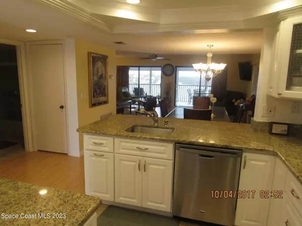 Cocoa Beach, FL 32931,3165 N Atlantic AVE #A304