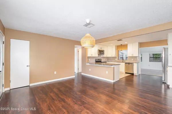 Merritt Island, FL 32953,320 Nelson DR