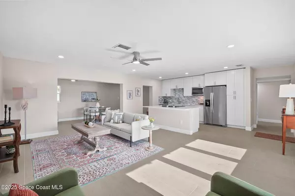 Melbourne, FL 32935,100 Charles DR