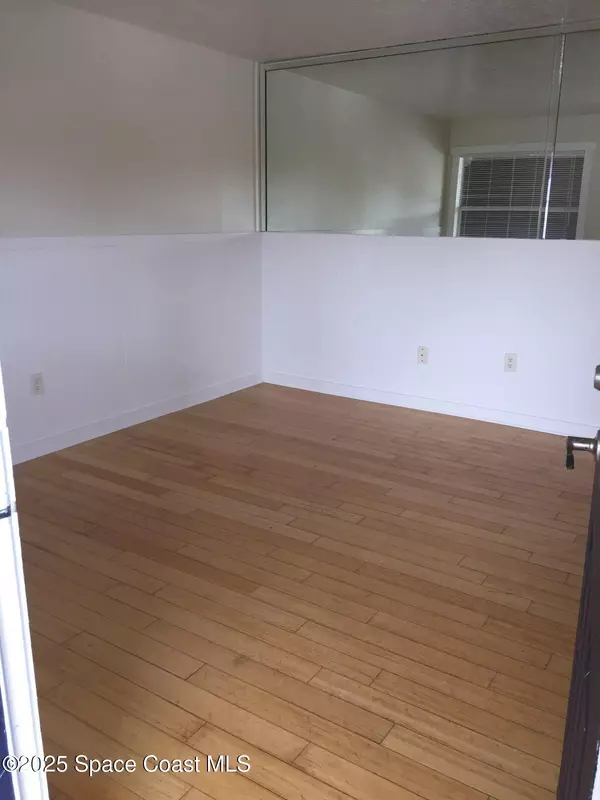 Cape Canaveral, FL 32920,307 Adams AVE #14