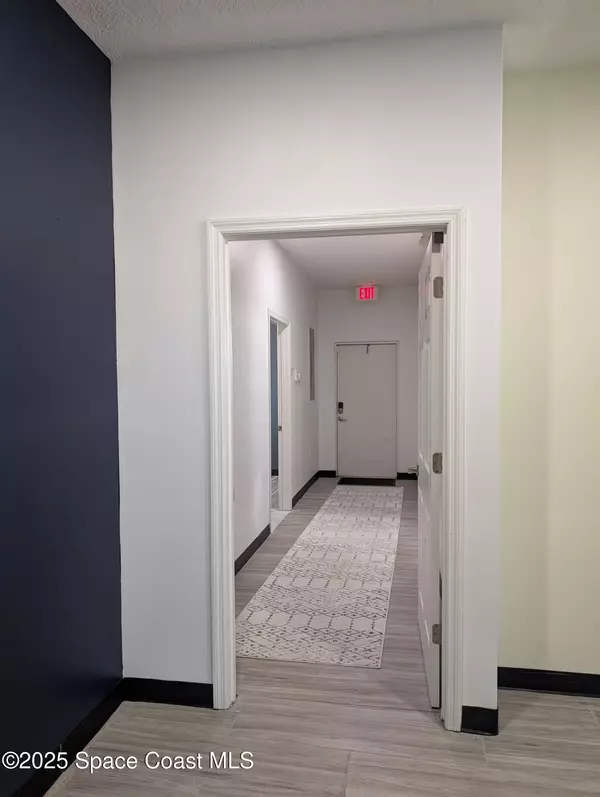 Melbourne, FL 32901,301 W Hibiscus BLVD