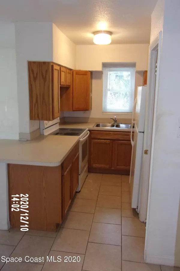 Cape Canaveral, FL 32920,220 Columbia DR #8