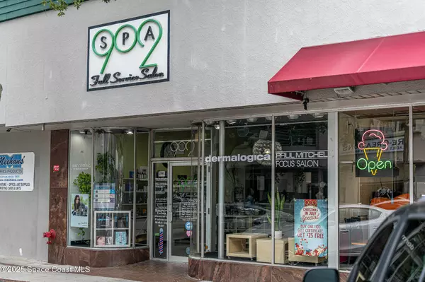 Melbourne, FL 32901,902 E New Haven AVE