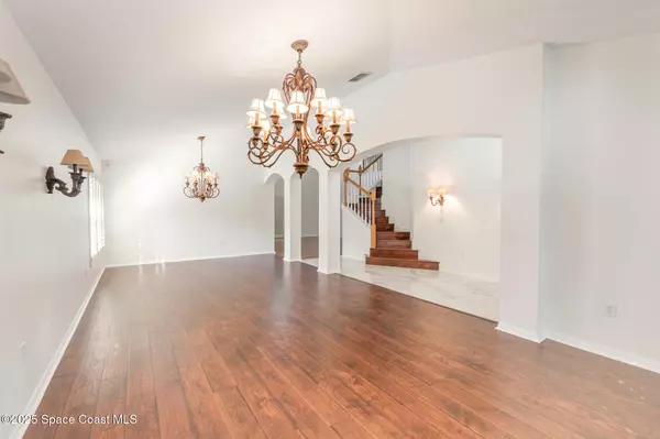 Oakland, FL 34787,729 Strihal LOOP