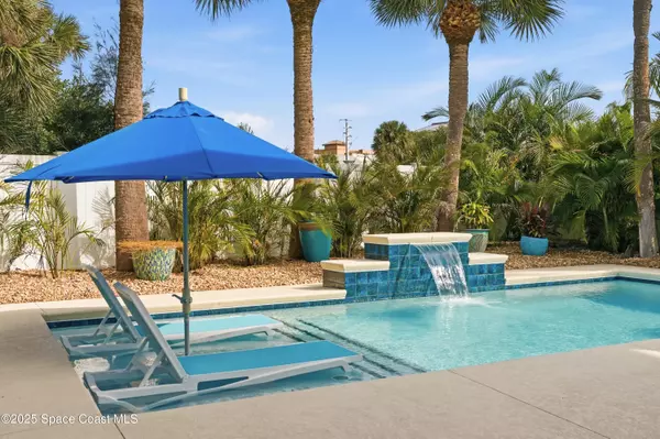 Cocoa Beach, FL 32931,320 Harding AVE