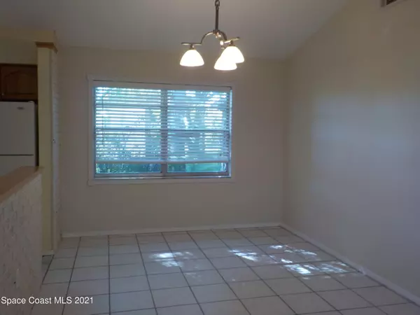 Palm Bay, FL 32907,520 Avondale RD NE