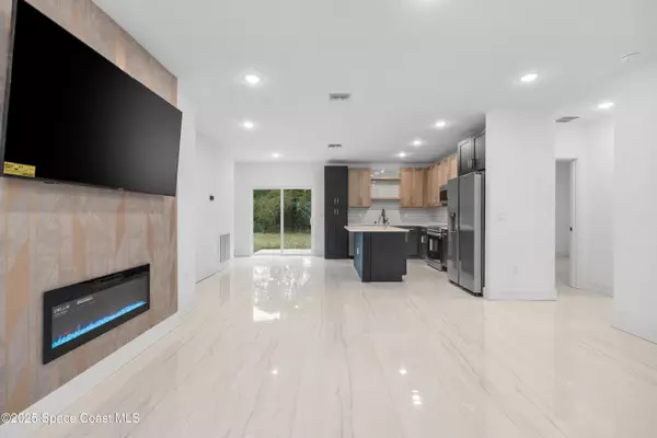 Palm Bay, FL 32909,1091 Tolson ST SE