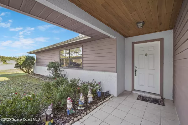 Palm Bay, FL 32907,284 Emerson DR NW