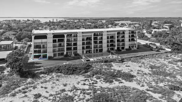 Cocoa Beach, FL 32931,1305 S Atlantic AVE #110