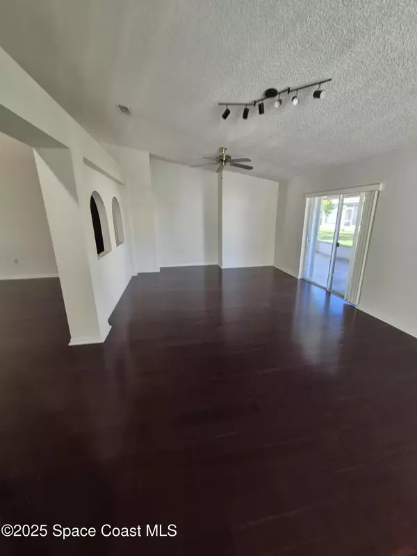 Melbourne, FL 32934,1278 White Oak CIR