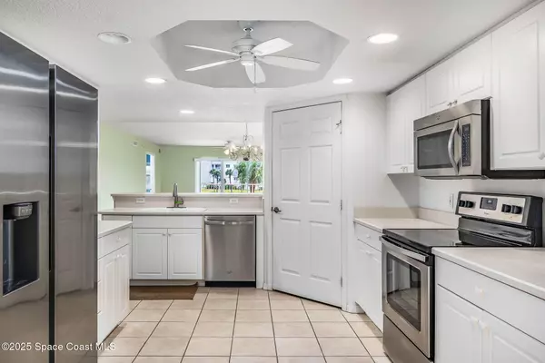 Cape Canaveral, FL 32920,8921 Lake DR #206