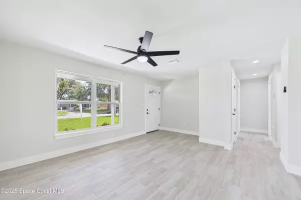 Melbourne, FL 32935,824 Osage AVE