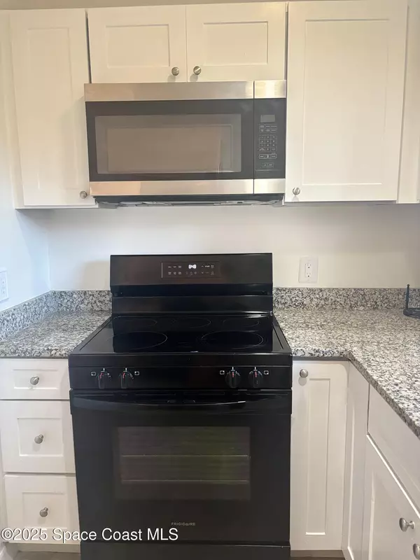 Merritt Island, FL 32953,110 Summer Place #1