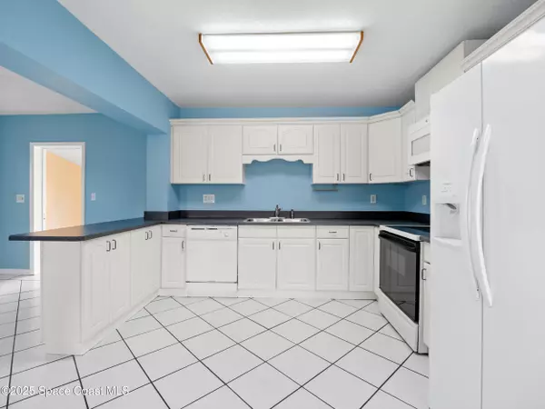 Satellite Beach, FL 32937,130 Cinnamon DR