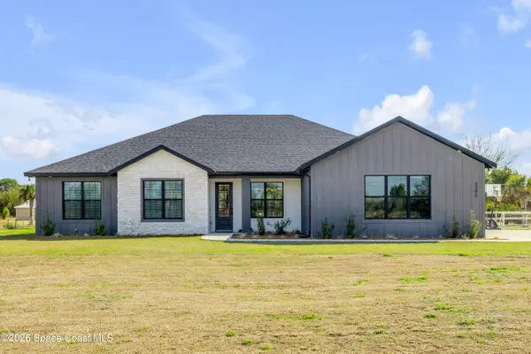 3395 Dunn RD, Mims, FL 32754