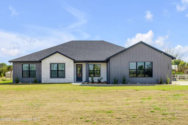 3395 Dunn RD, Mims, FL 32754