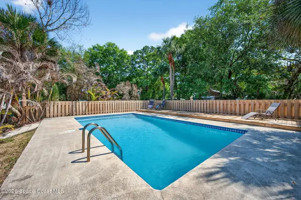 7486 Livingstone LN, Melbourne, FL 32904