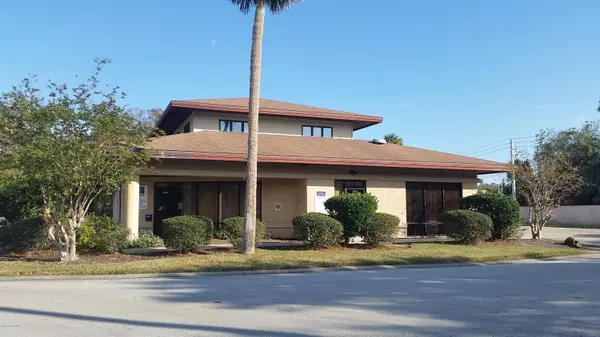 805 Century Medical DR, Titusville, FL 32796