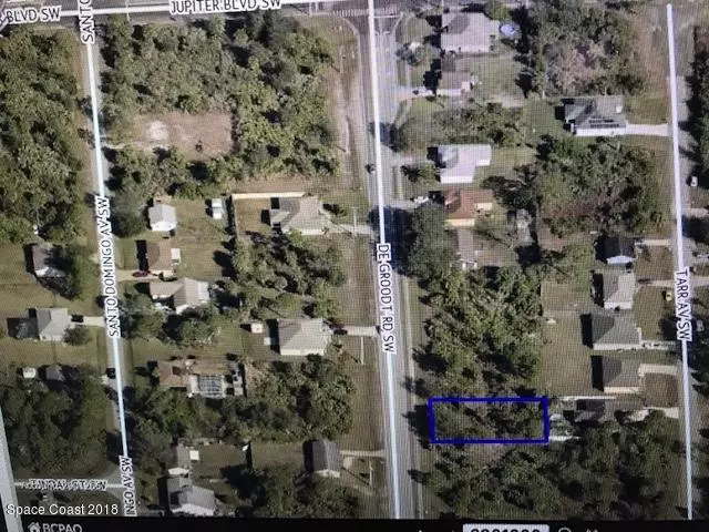 Palm Bay, FL 32908,615 De Groodt RD SW